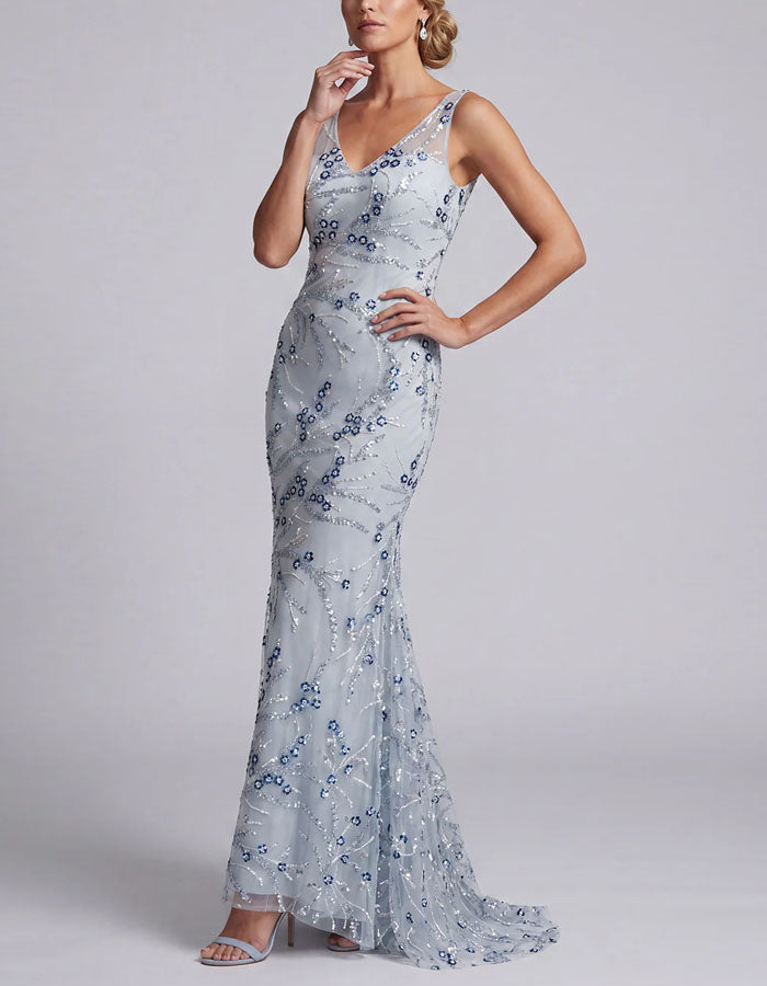 Vestido maxi azul claro de tul con flores y lentejuelas  