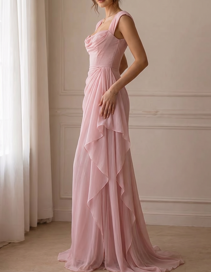 שמלת מקסי שיפון בצבע ורוד חיוור עם Draped