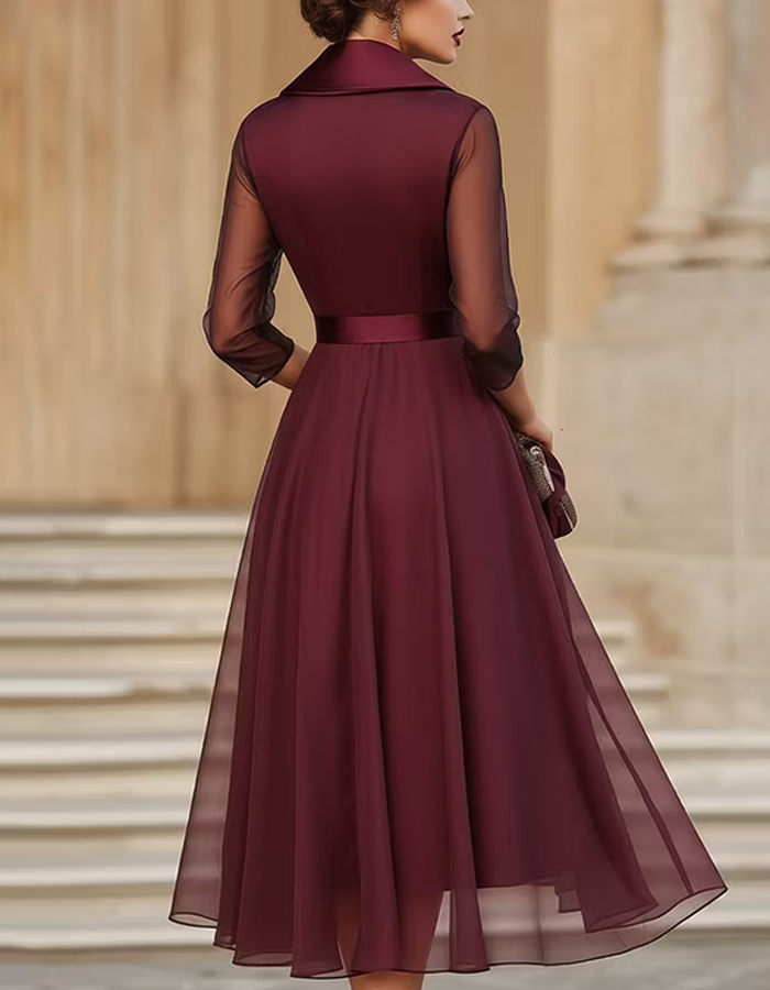Midi-Kleid aus burgunderrotem Satin-Tüll