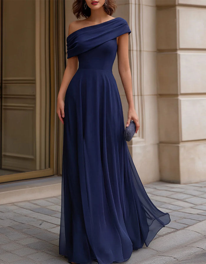 Rochie maxi albastru safir închis din șifon drapată cu o singură bretea  