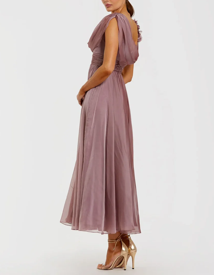 Rochie midi asimetrică din șifon drapată