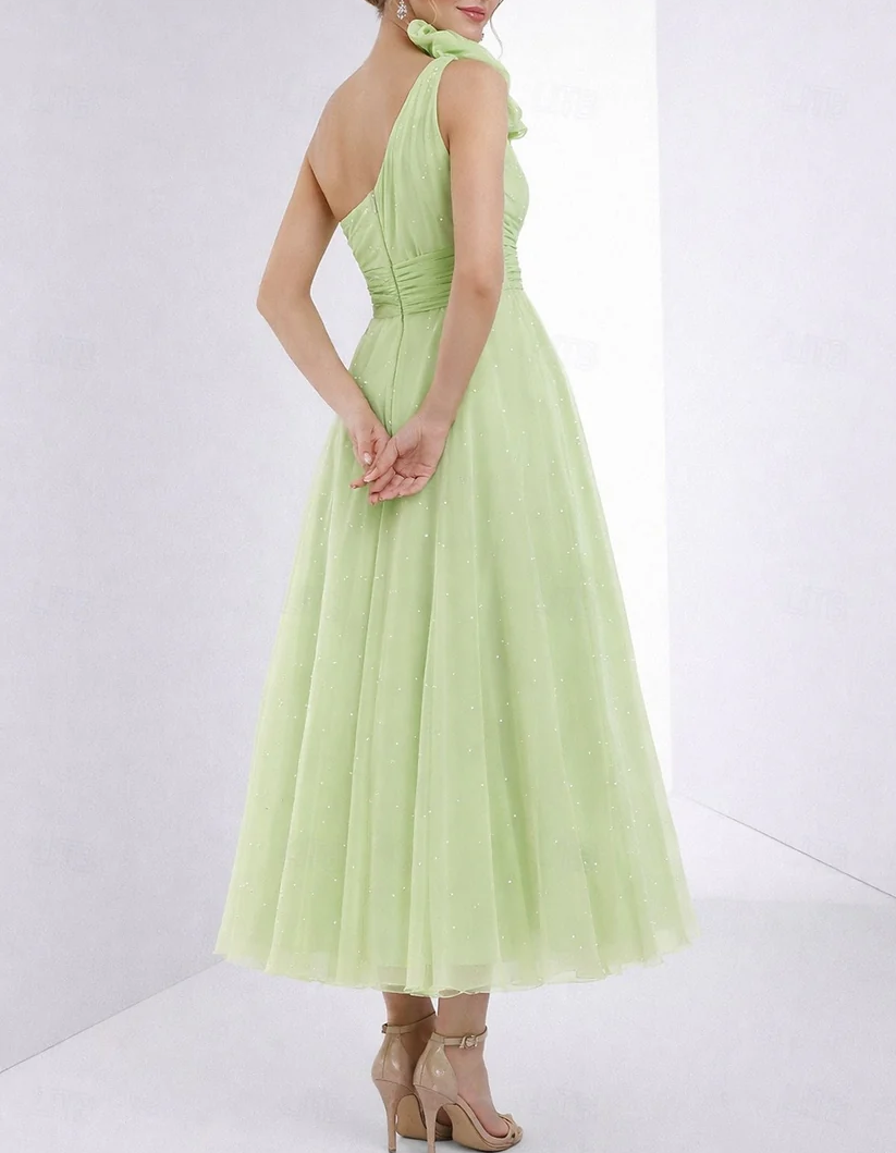 Vestido Midi Verde Maçã em Chiffon com Um Ombro, Estampado Floral e Pérolas