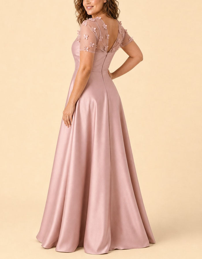 Einfarbiges asymmetrisches Maxikleid aus Mesh mit Blumenmuster aus Satin  