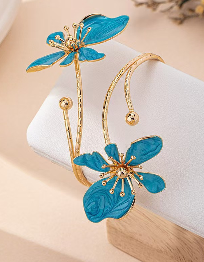 Flowers Enamel Spring Open Bracelet