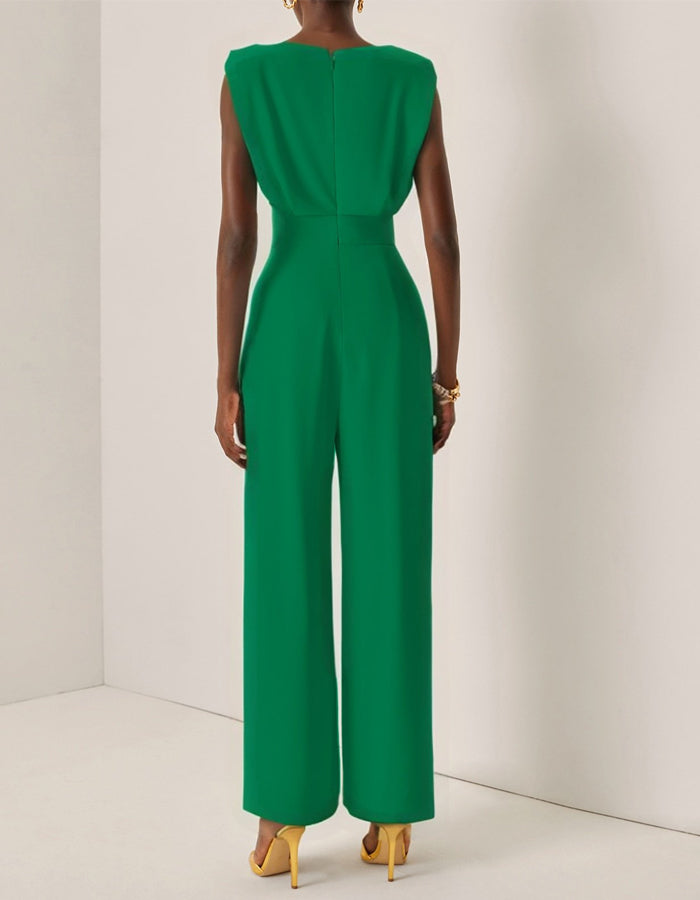 Mono verde con cuello redondo, hombreras acolchadas, sin mangas, cintura alta y pierna ancha