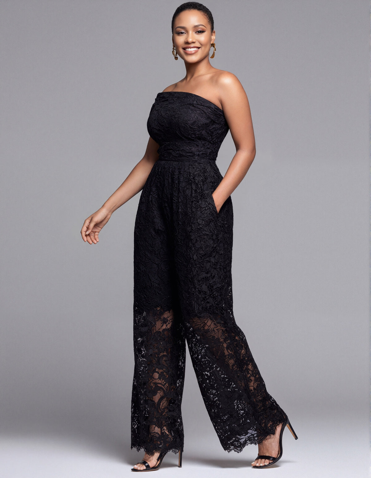 Zwarte bloemen kanten jumpsuit