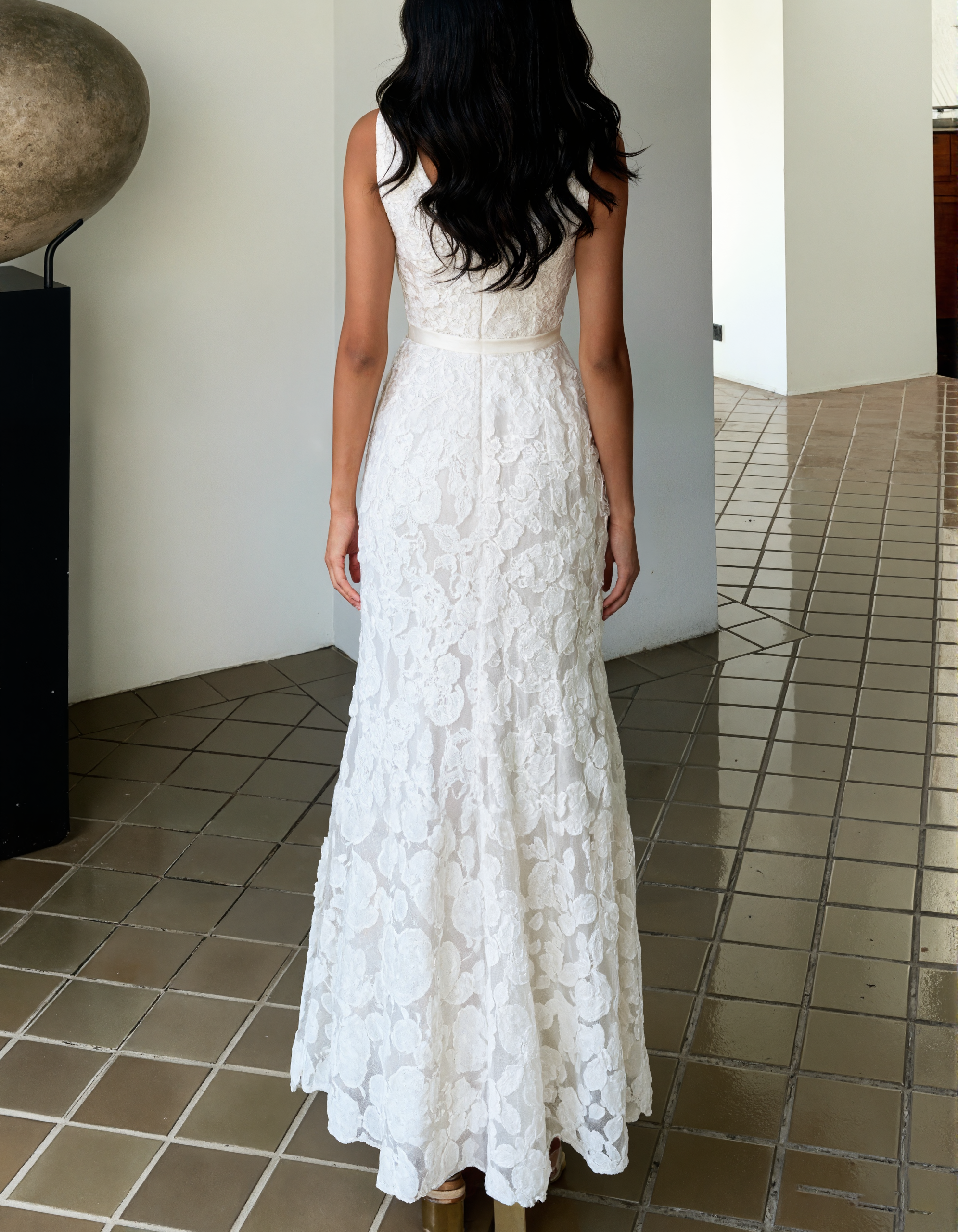 White V-Neck Floral Lace Mermaid Satin Bow Maxi Dress