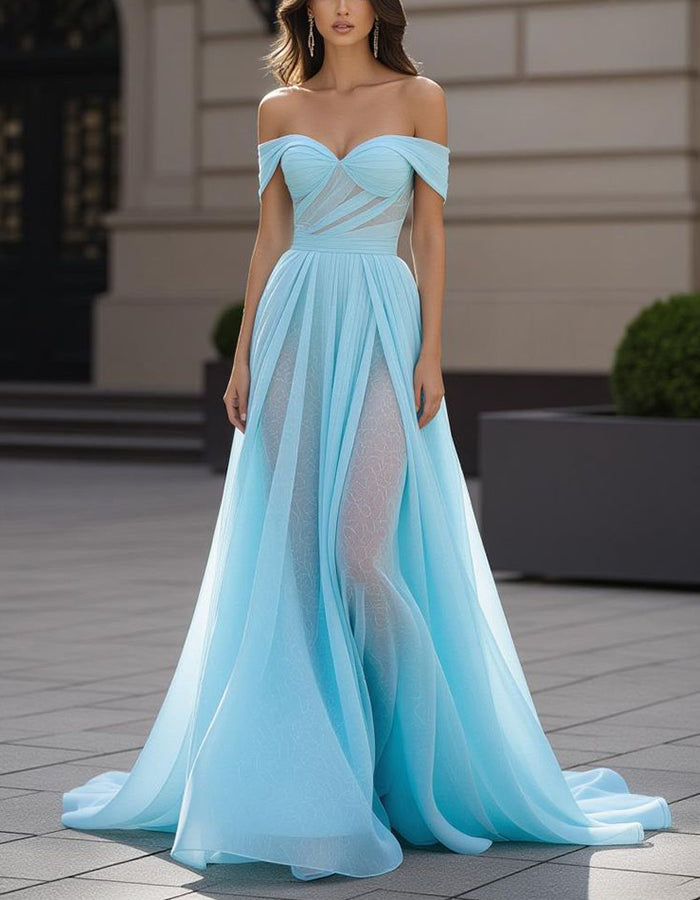Abito lungo azzurro chiaro in chiffon con scollo a barca