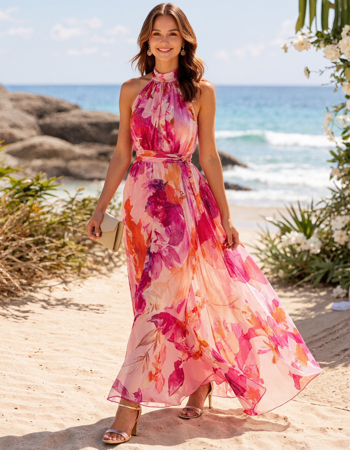 Abito lungo rosa in chiffon con stampa floreale ad acquerello