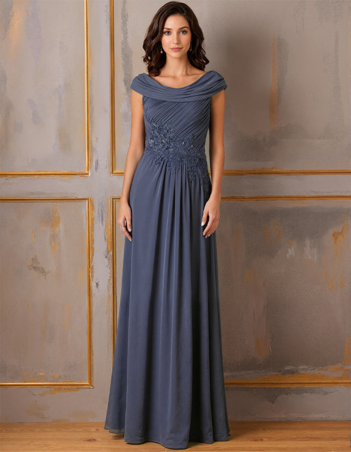Maxi-jurk van grijsblauw chiffon met drapering  