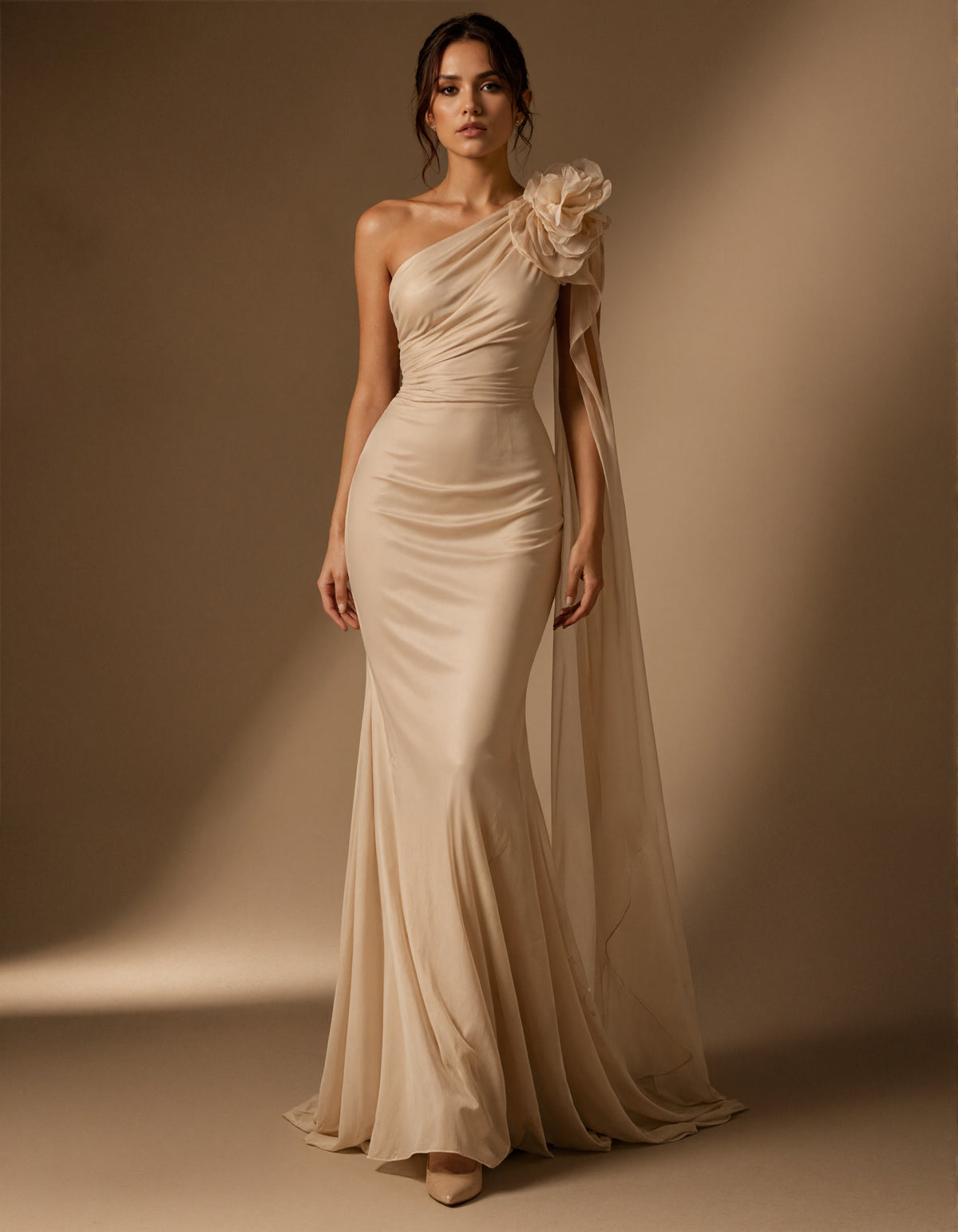Champagnerfarbenes Satin-Chiffon-Maxikleid mit 3D-Blumenmuster