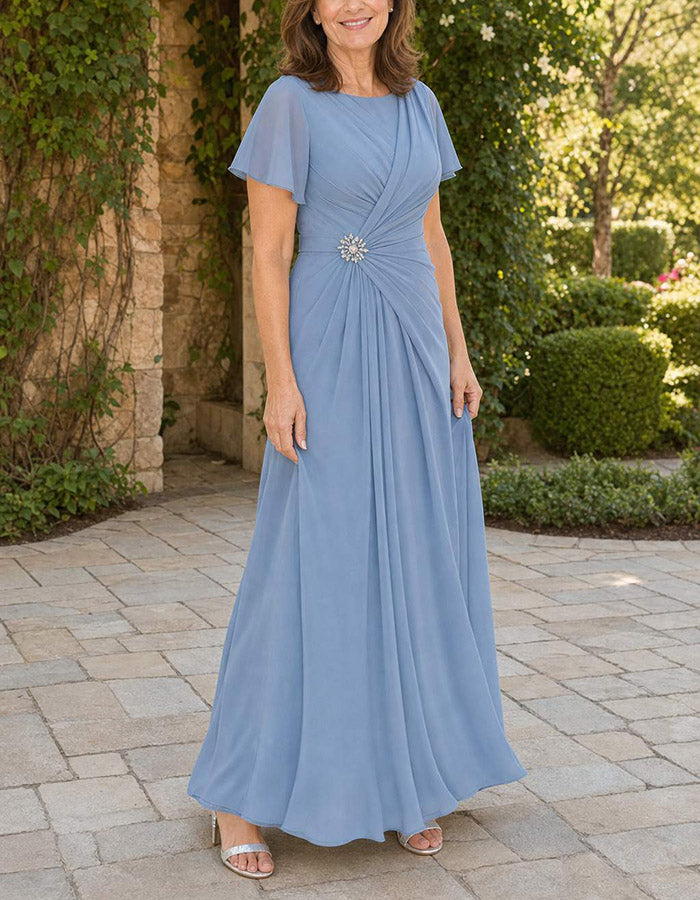 Vestido Maxi de Chiffon com Gola Redonda, Mangas Curtas, Drapeado Cruzado e Cor Malva Esfumaçada
