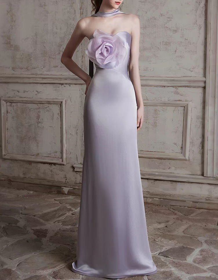 Hellviolettes trägerloses 3D-Blumen-Satin-Mermaid-Maxikleid mit Taillengürtel
