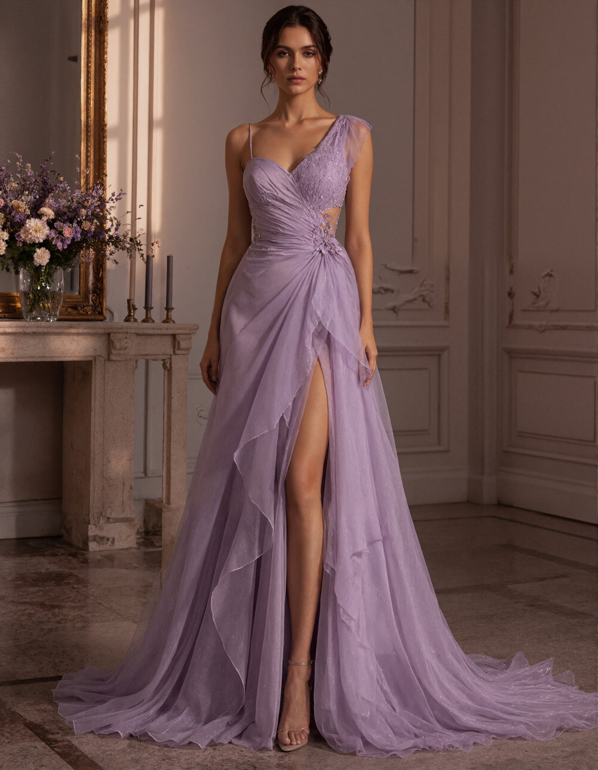 Vestido maxi de tul lavanda con aplicaciones de encaje