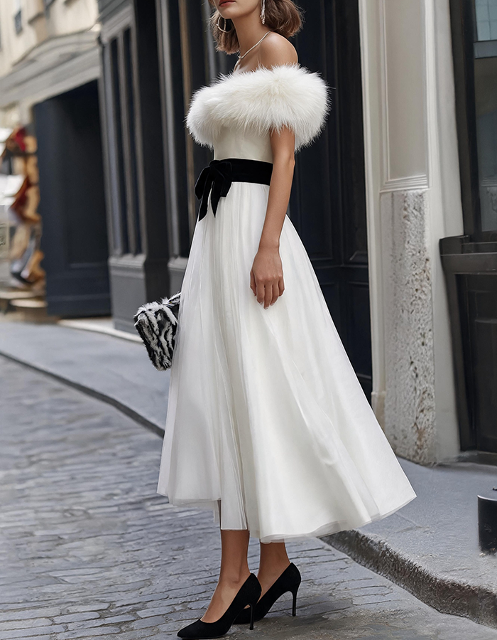 Off-White Schulterfreies Midikleid