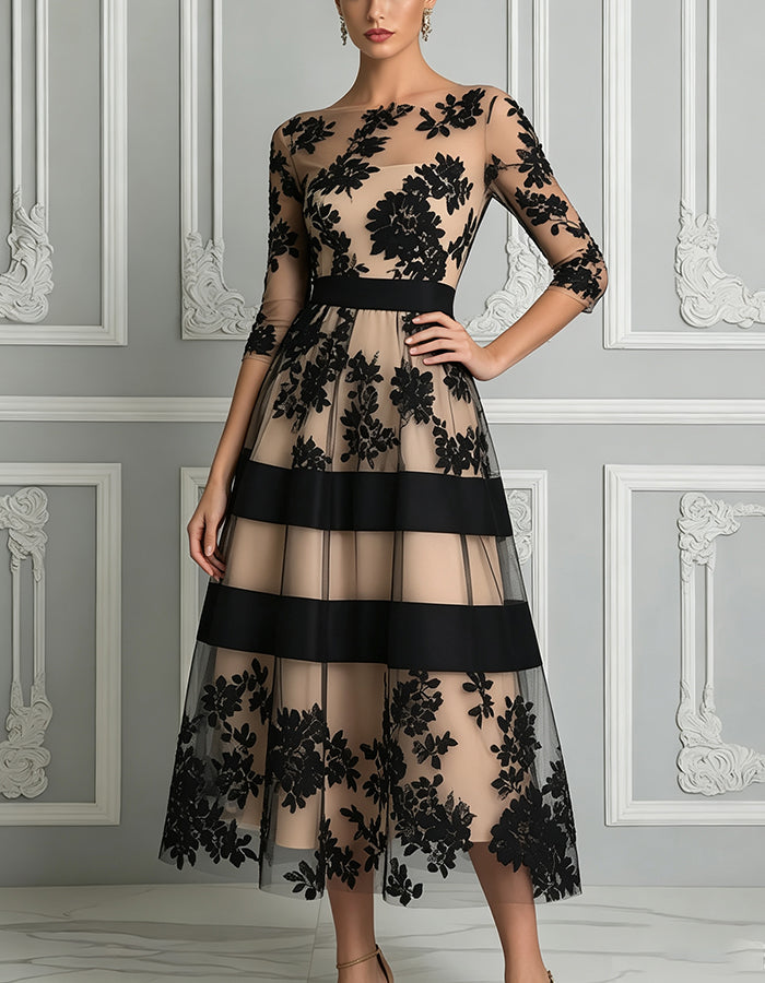 Schwarzes Midikleid mit floraler Spitze, 3/4-Ärmeln, Band und nude-farbenem Futter in A-Linie