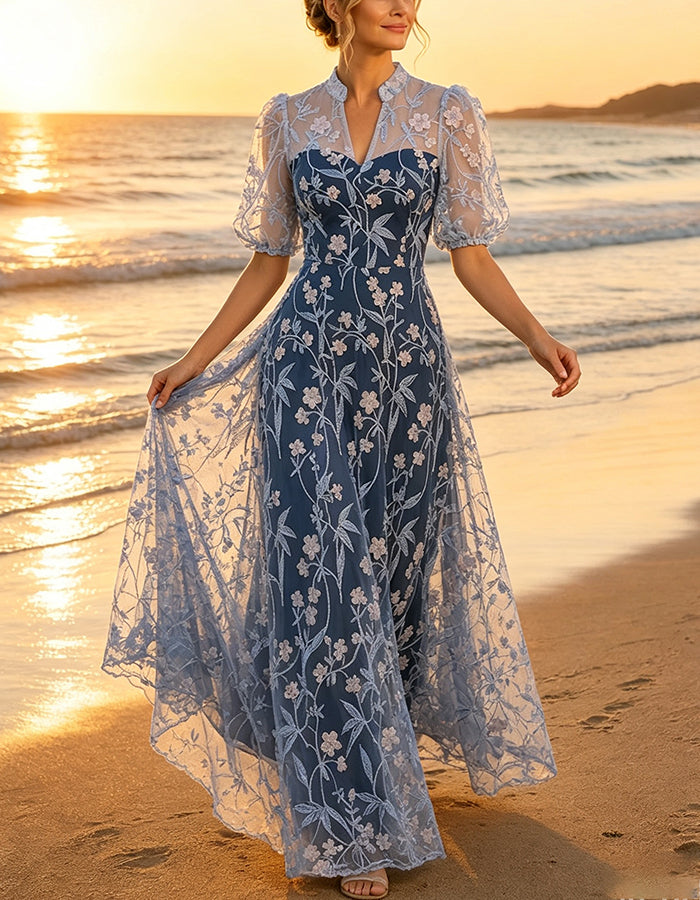 Vestido maxi azul-marinho com renda floral, gola alta, decote em V, mangas bufantes e malha  
