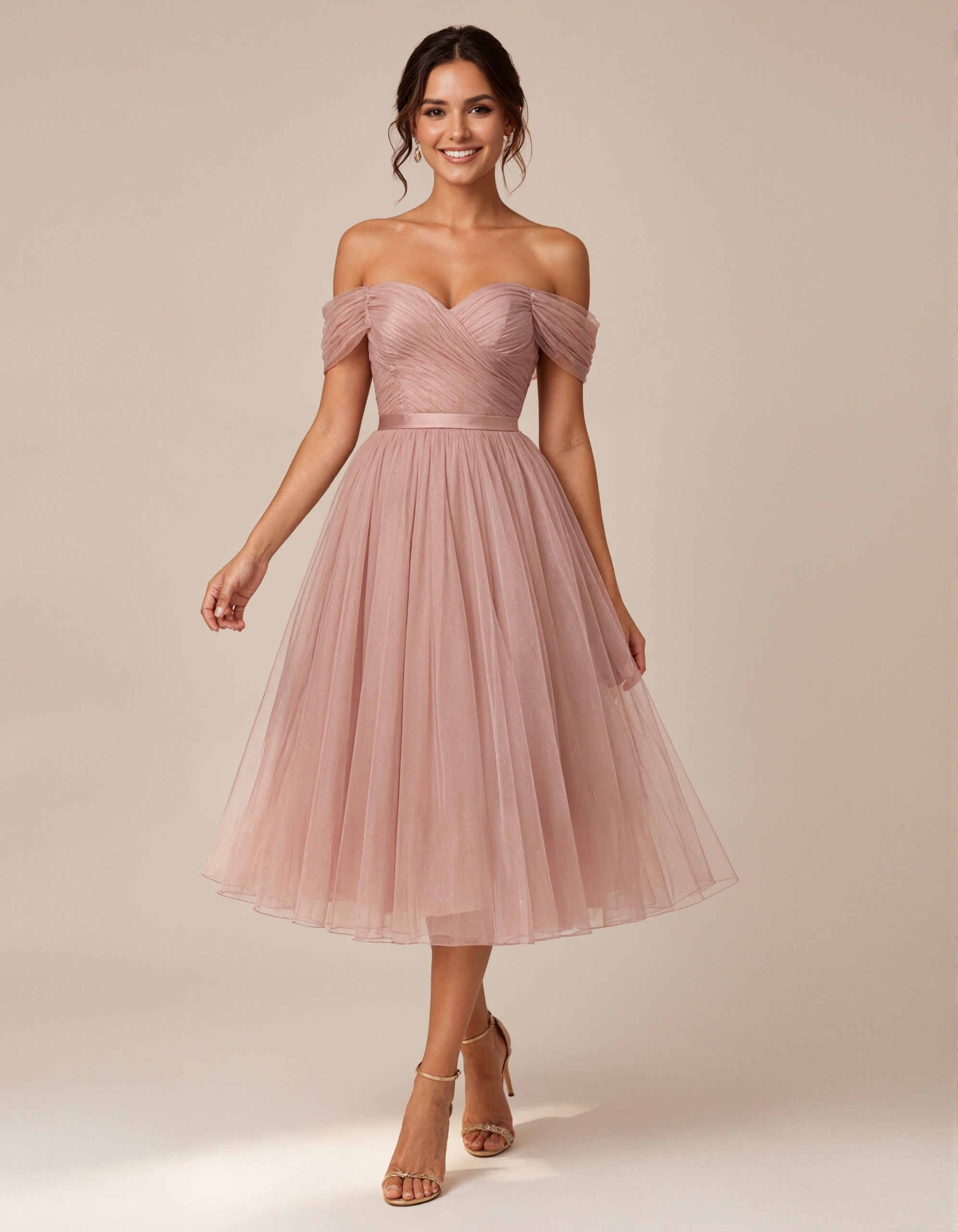 Robe midi rose en tulle à épaules dénudées  