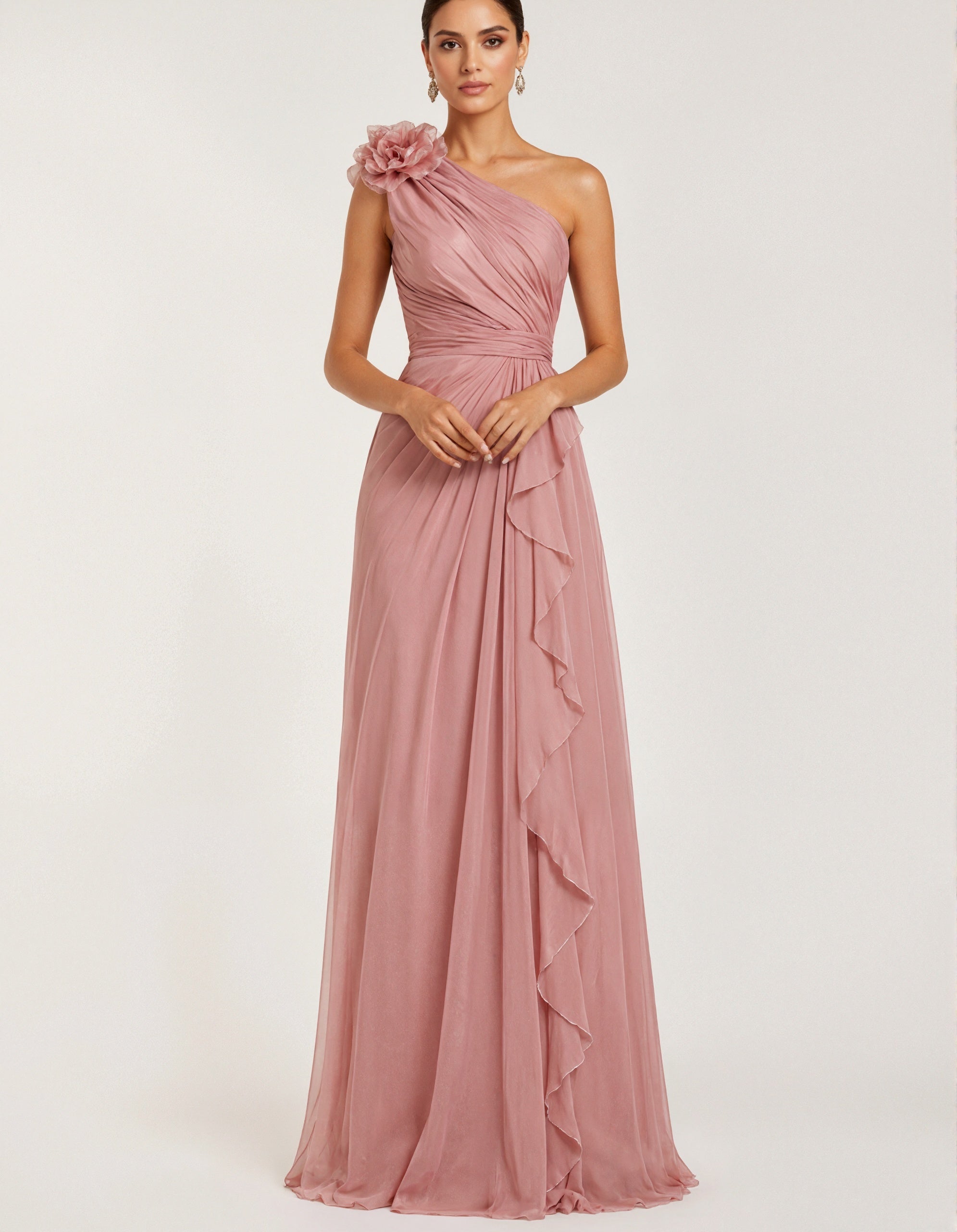 Vestido longo rosa de chiffon com flores 3D  