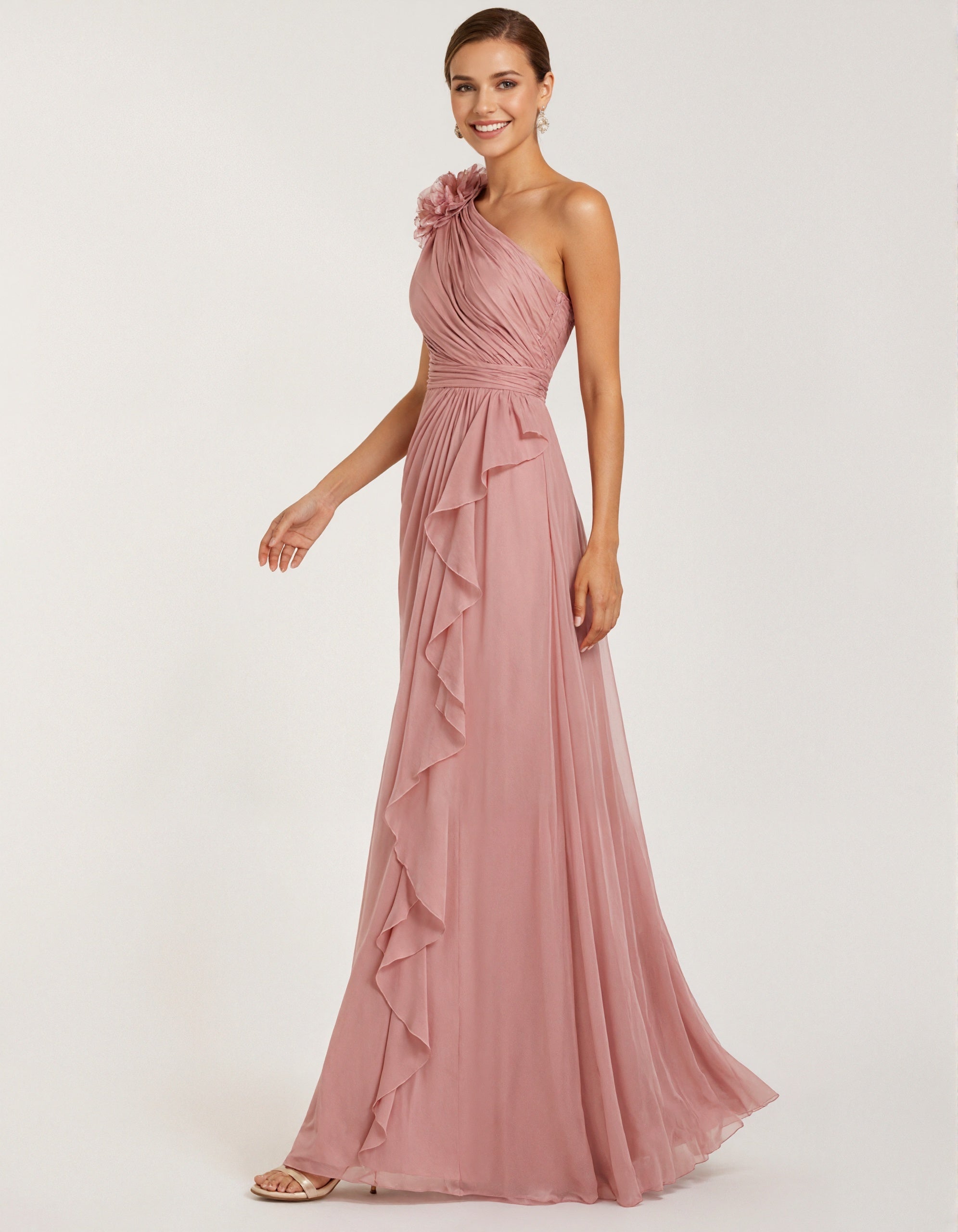 Vestido longo rosa de chiffon com flores 3D  