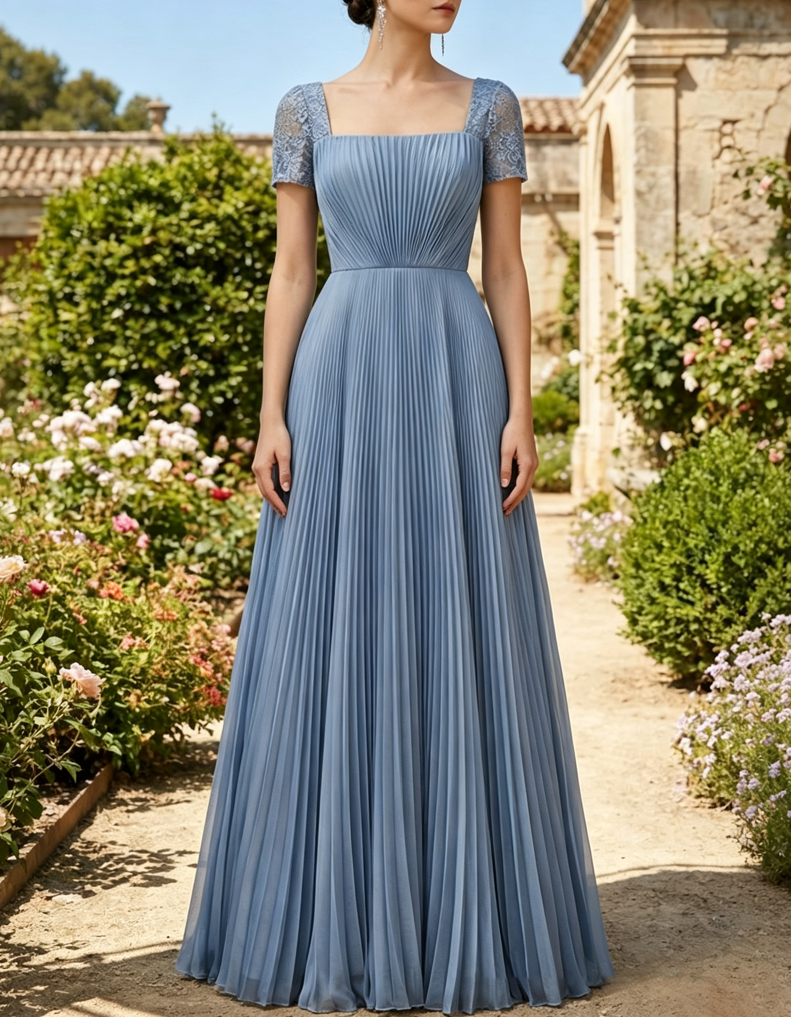 Maxi-jurk met vierkante hals, korte mouwen van kant, geplooide chiffon en A-lijn model