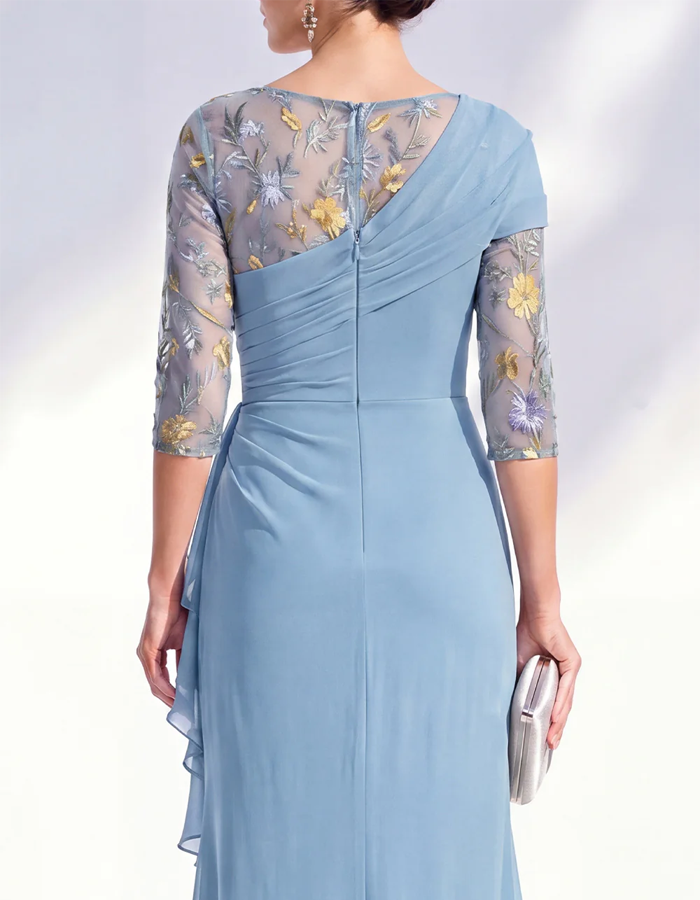 Maxi-jurk van tule chiffon met geborduurde bloemen
