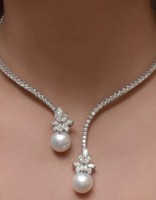 Elegant Pearl Clavicle Necklace