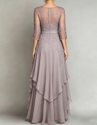 Robe longue en mousseline à col en V et manches trois-quarts