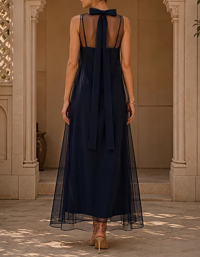 Abito da sera lungo in 2 pezzi con sottoveste a spalline e strato di tulle