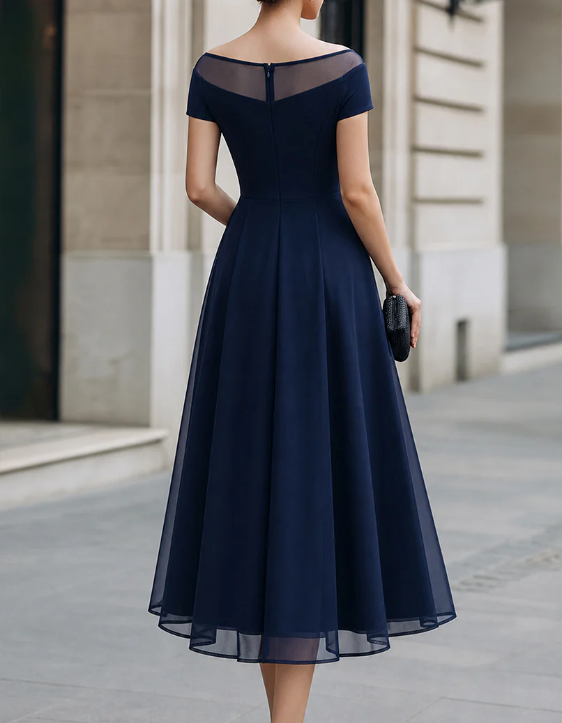 Vestido midi formal de tul de crepé en línea A con escote barco ilusión