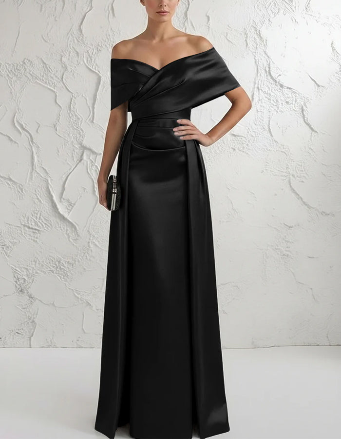 Vestido largo de satén envolvente, de un solo color y con hombros descubiertos