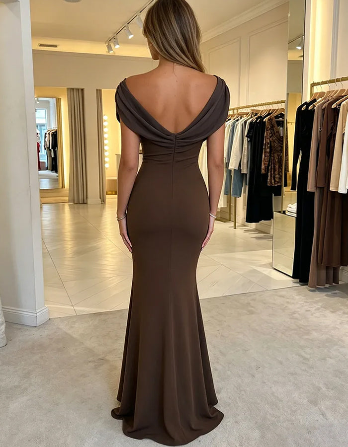 Maxikleid in Meerjungfrauen-Schnitt mit Wasserfallausschnitt und kurzen Flügelärmeln