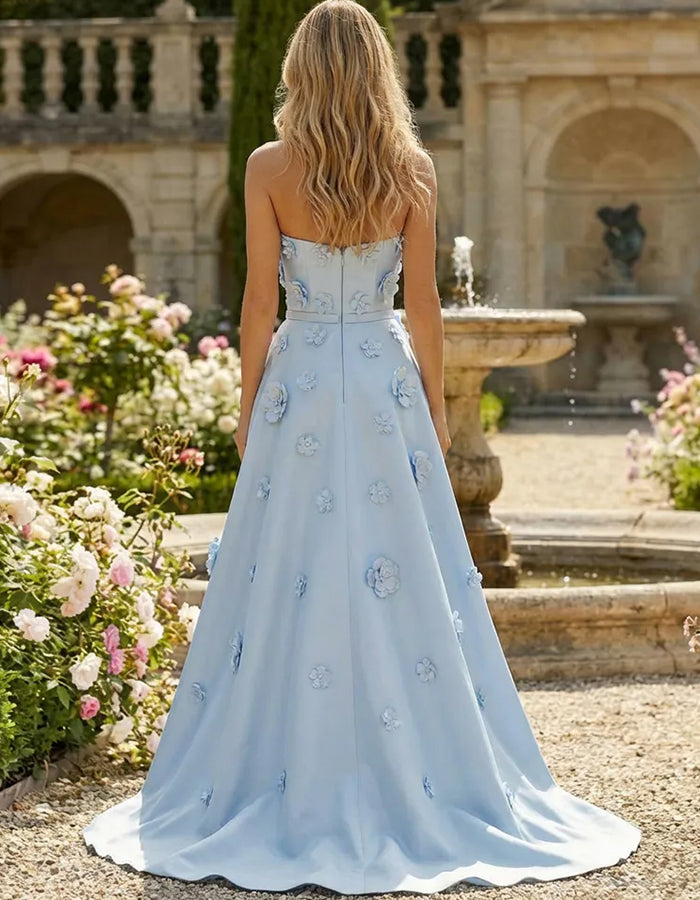 Dromerige strapless satijnen maxijurk met 3D-bloemen