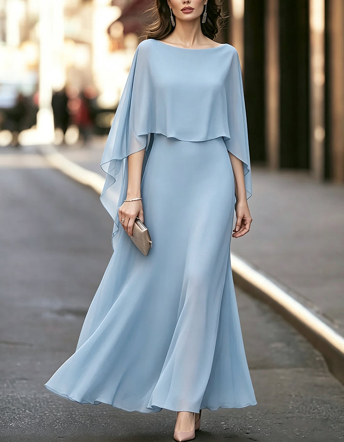 Vestido comprido maxi fluido de chiffon, com decote barco e mangas tipo capa