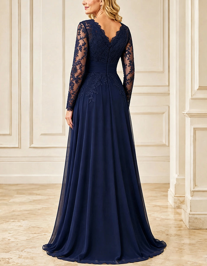 Abito maxi svasato in chiffon blu navy con scollo a V e maniche lunghe in pizzo