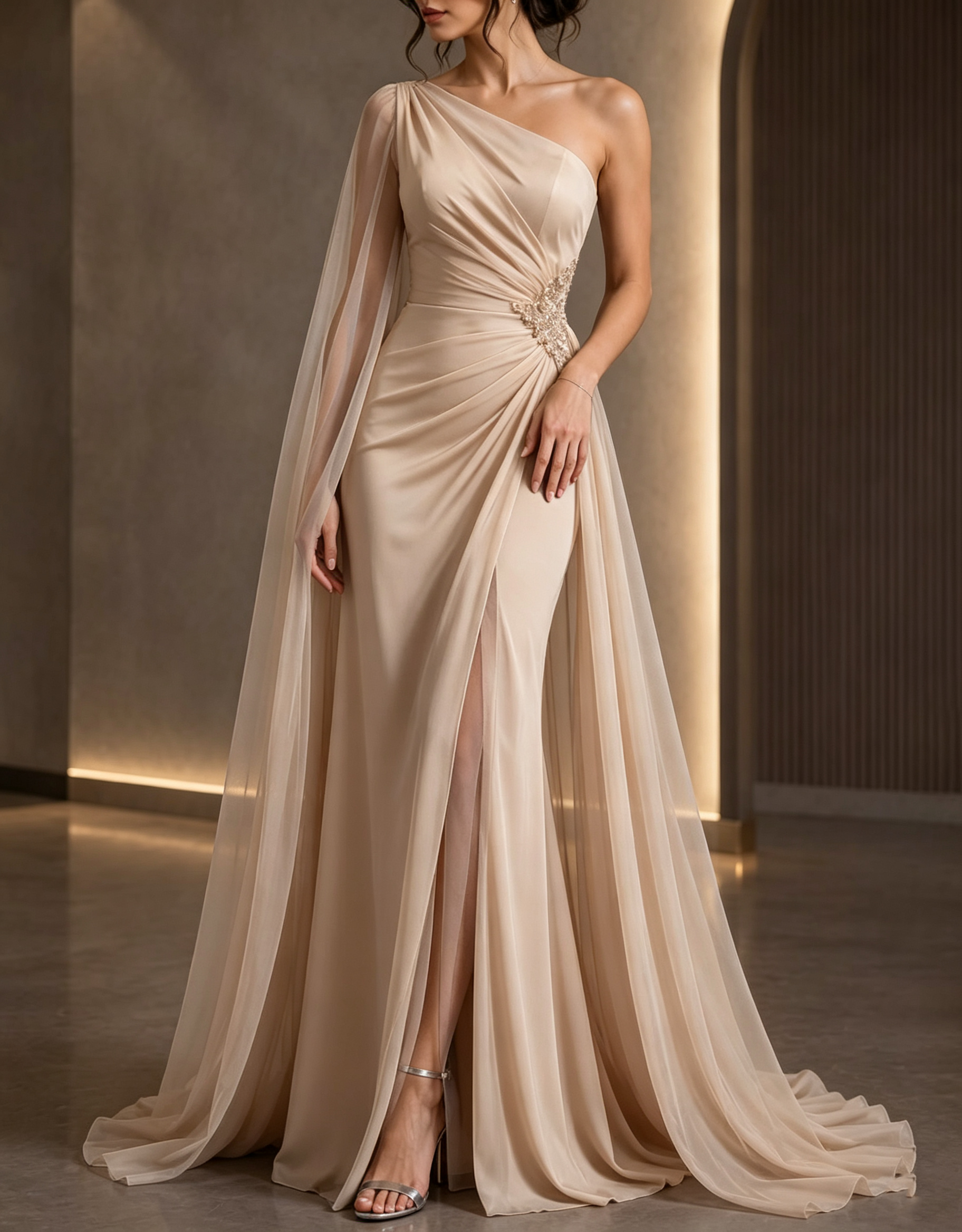 Vestido de noite maxi de um ombro, com capa de chiffon, manga, aplicações de missangas e racha alta
