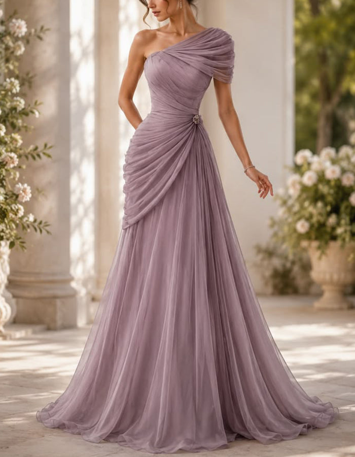 Robe longue trapèze en mesh froncé et drapé, à une épaule