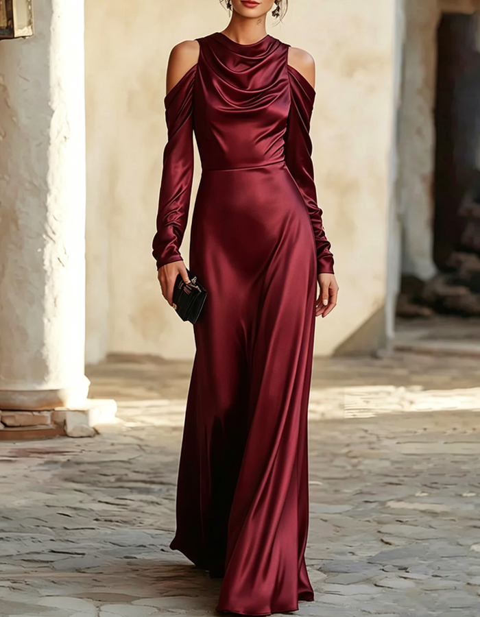Robe longue en satin à manches longues et épaules dénudées