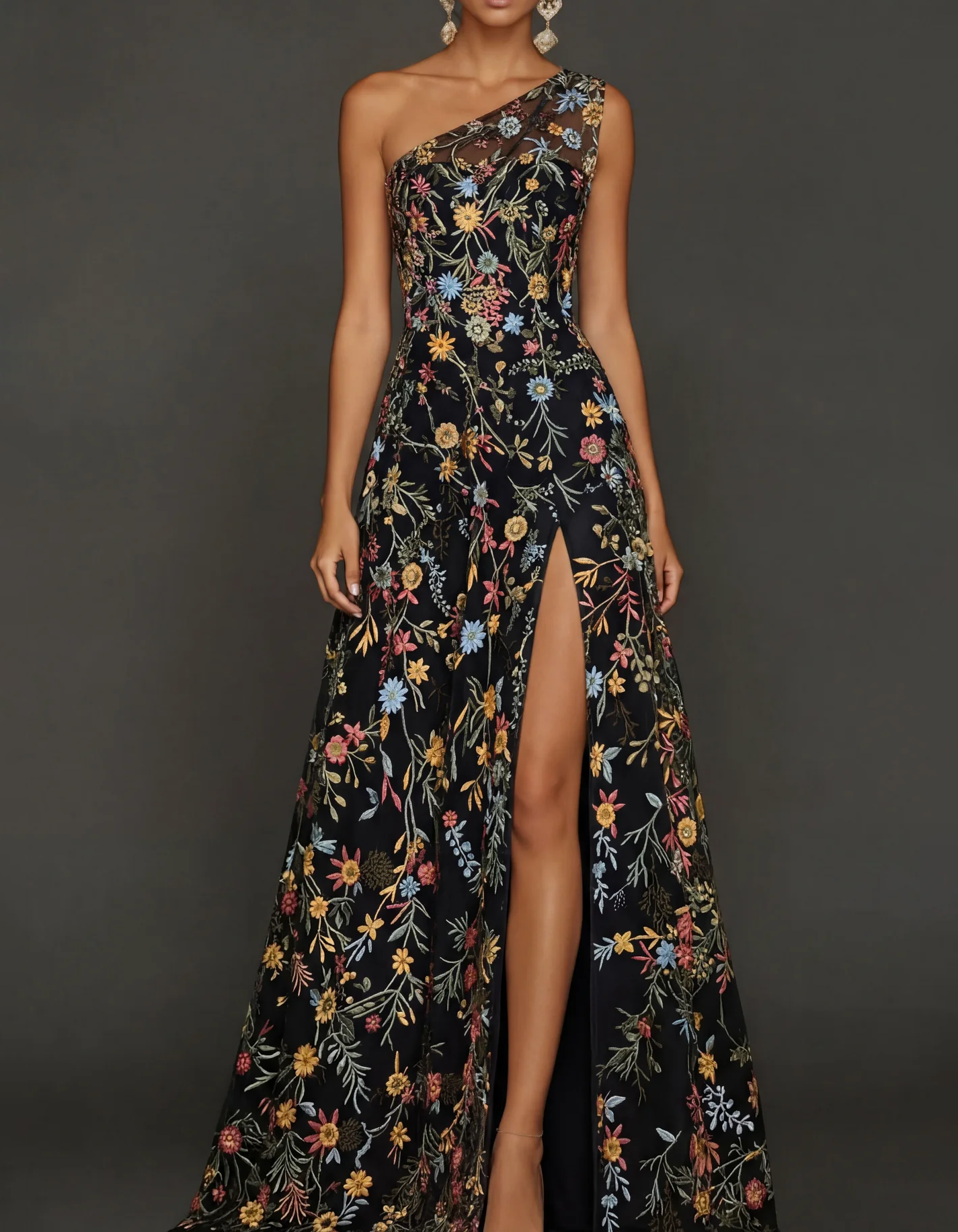 Maxikleid aus besticktem Chiffon mit Spitze, Ein-Schulter-Design und tailliertem Schnitt