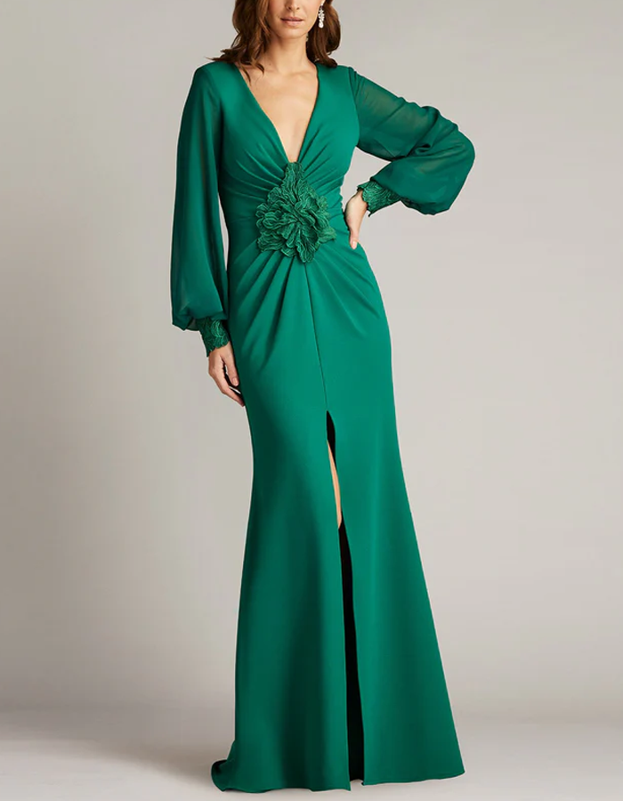 Chiffon-Maxikleid mit tiefem V-Ausschnitt, 3D-Blumenmuster und langen Ärmeln