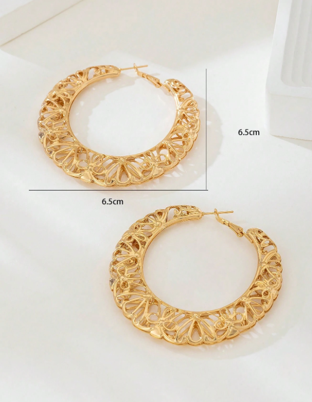 Grandes boucles d’oreilles créoles rétro ajourées en alliage doré, bijoux de mode originaux
