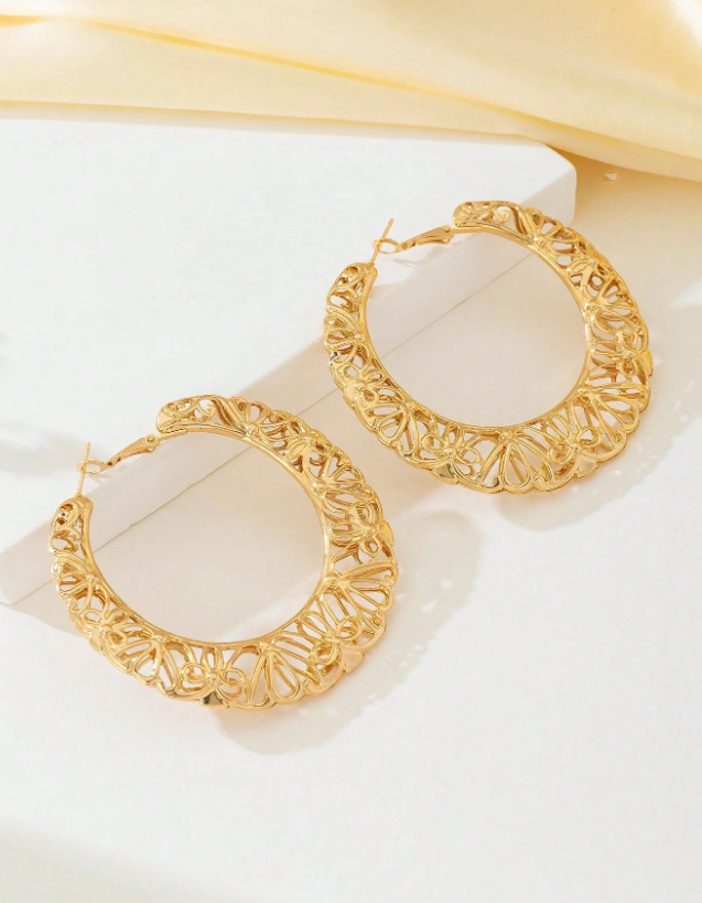 Grandes boucles d’oreilles créoles rétro ajourées en alliage doré, bijoux de mode originaux