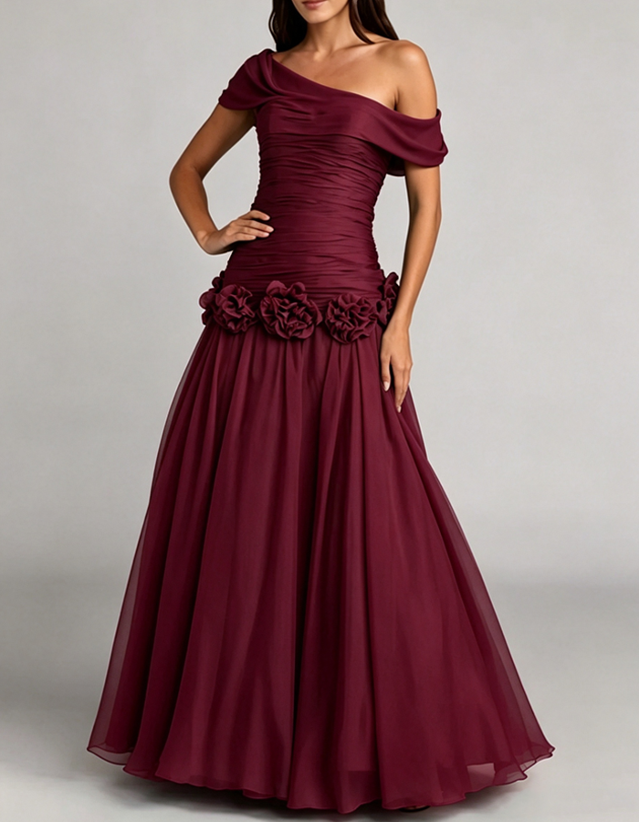 Robe longue évasée en mousseline drapée, épaules dénudées