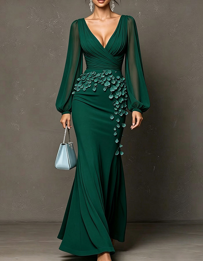 Abito lungo in chiffon con profondo scollo a V, maniche a sbuffo trasparenti e petali 3D