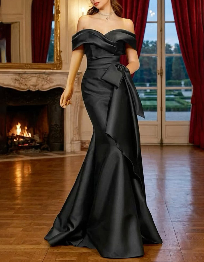 Grünes schulterfreies Satin-Maxikleid in Meerjungfrauen-Silhouette mit Schleifenakzent