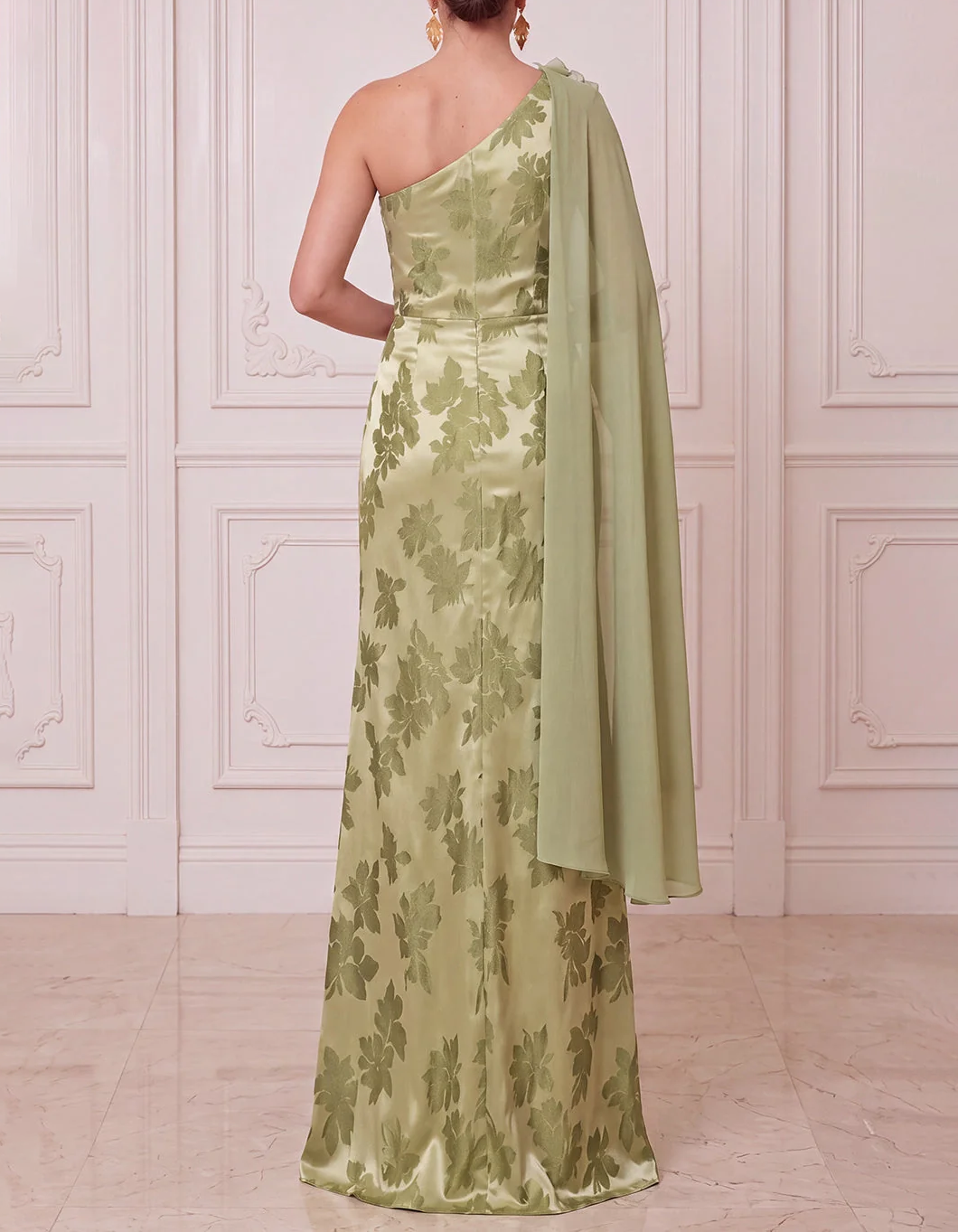 Abito da sera lungo e maxi a trapezio in chiffon floreale 3D con mantella monospalla, stampa satinata