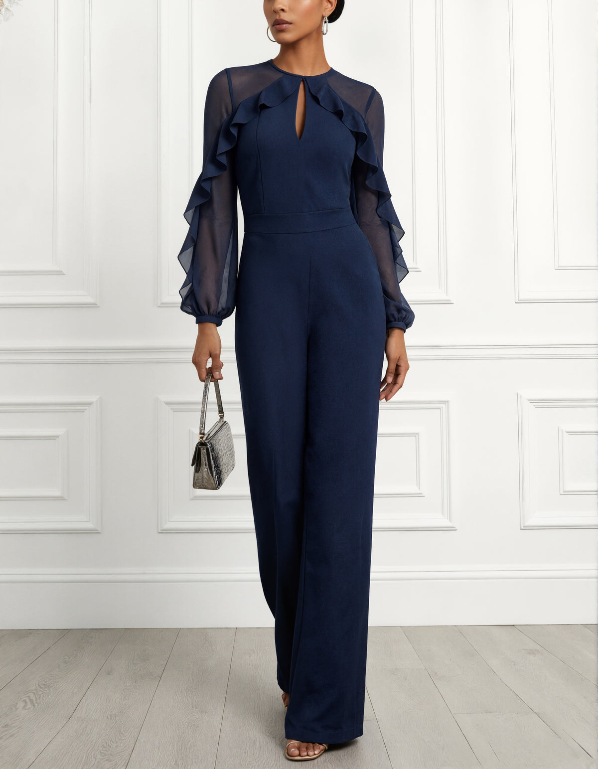 Dunkelblauer Jumpsuit aus Chiffon mit Rüschen und weitem Bein
