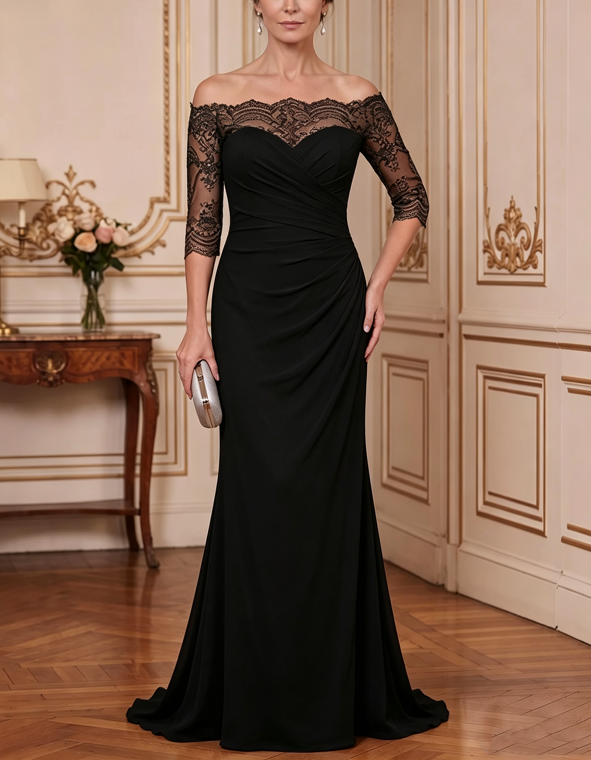 Vestido largo de gasa y encaje color champán, con hombros descubiertos