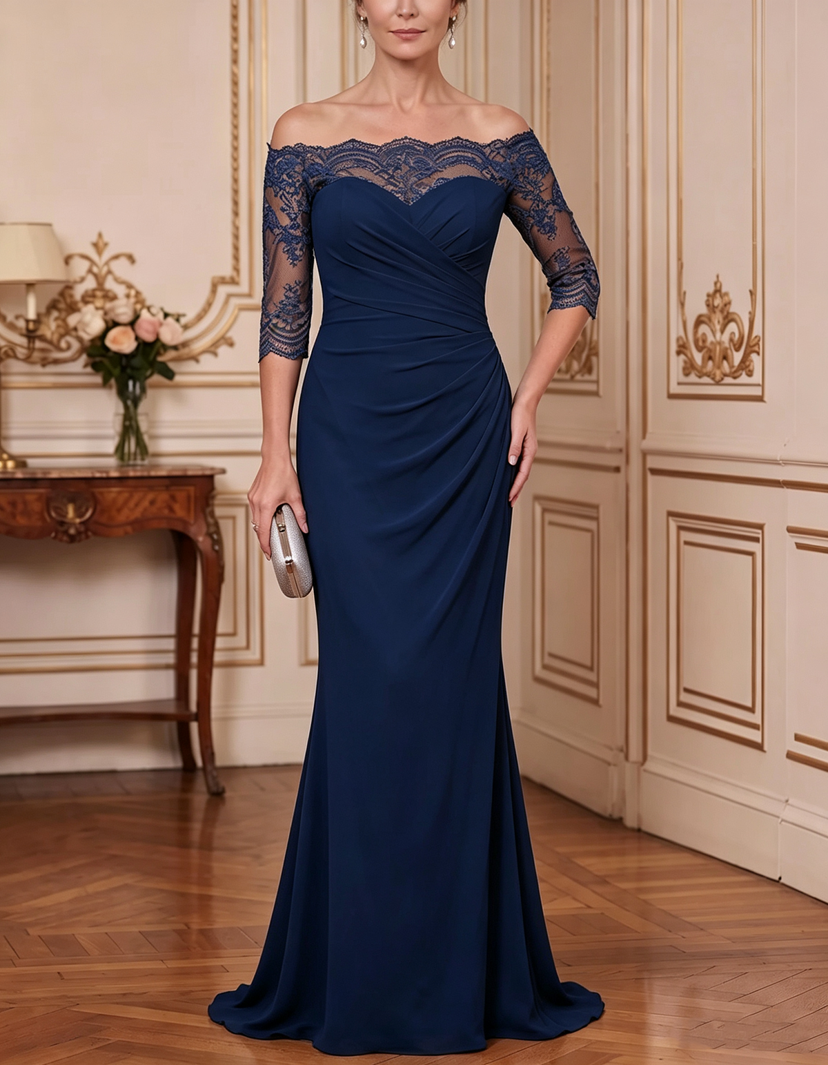 Vestido largo de gasa y encaje color champán, con hombros descubiertos