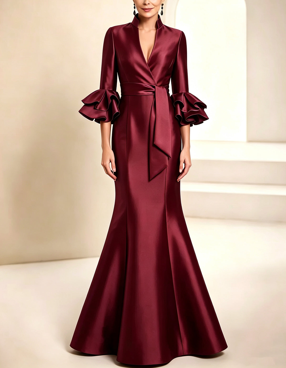 Robe longue maxi sirène en satin bleu roi, col montant et volants